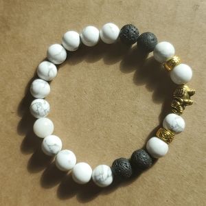 Elephant Howlite/Lava Stone Beaded Bracelet